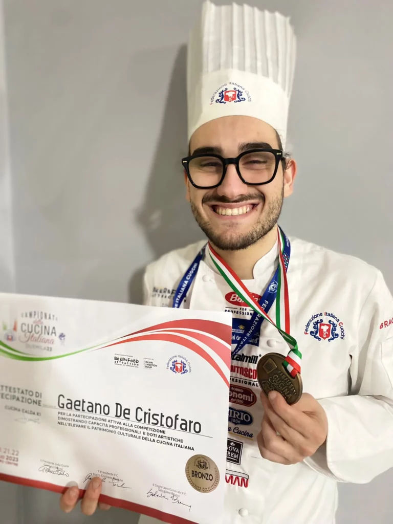 Chef_Gaetano_De_Cristofaro_Medaglia_Bronzo_Junior_K1_Campionati_Della_Cucina_Italiana_2023_Rimini